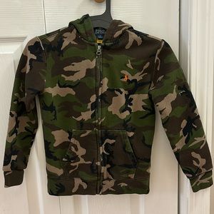Boys Polo Ralph Lauren camo hoodie with an orange Polo logo size 7